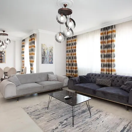 Leena 公寓式酒店 特拉布宗