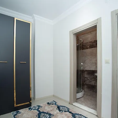 Leena 公寓式酒店 *