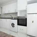 Leena Aparthotel