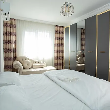 Leena شقة فندقية