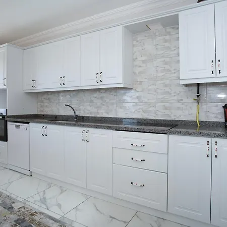 Leena شقة فندقية ترابزون